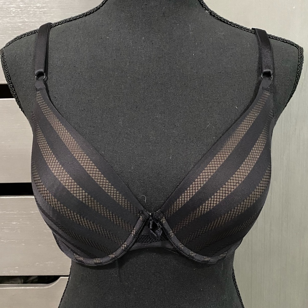 M tm Bra 36/D